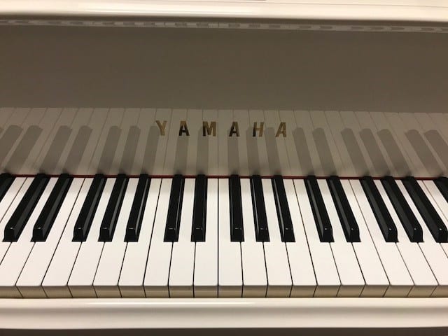 Beautiful YAMAHA BABY GRAND PIANO - One Owner | Non Gray Market -$7,500