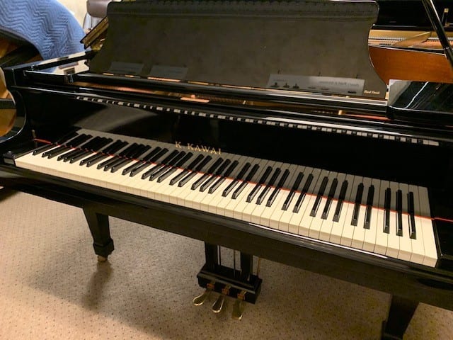 Kawai 5'5" RX1 Baby Grand Piano