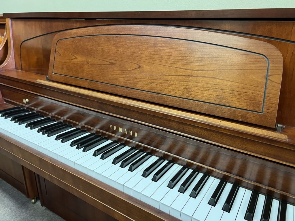 Like NEW Yamaha Upright Piano 3995 Dave's Piano Showroom