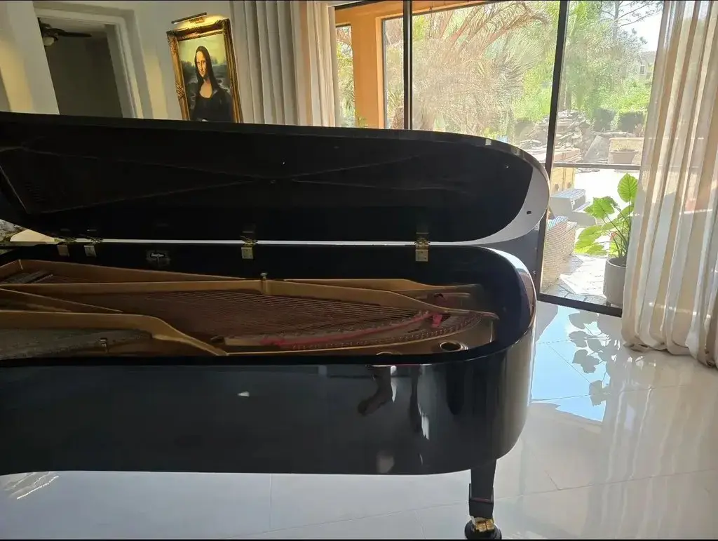 9’ KAWAI CONCERT GRAND PIANO - New $266,000! WOW only $17,500!!! 9’ KAWAI CONCERT GRAND PIANO - New $266,000! WOW only $17,500!!!